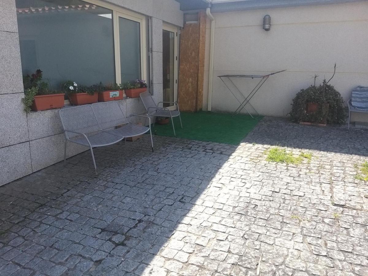 Villa Impeccable 2-Bed House In Viana Do Castelo Exterior foto